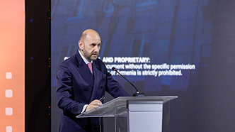 Կենտրոնական բանկի նախագահ Մարտին Գալստյանը Թբիլիսիում մասնակցել է Investor Day 2026 միջոցառմանը